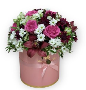 Коробка из орхидей, хризантем и роз (8)